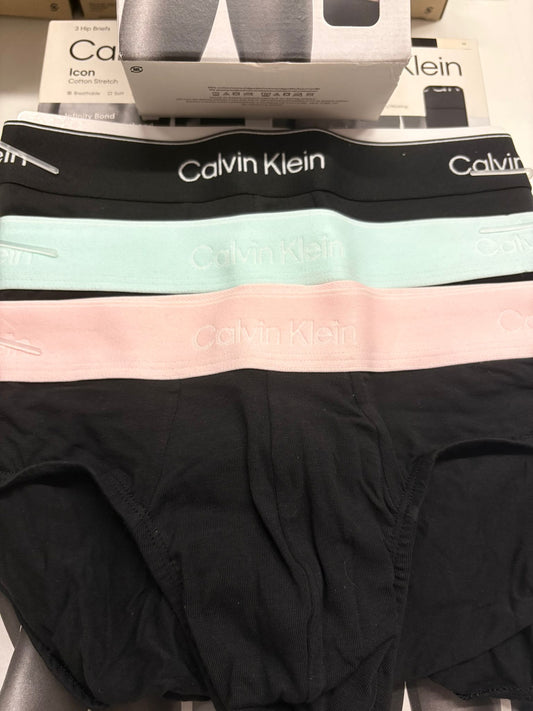 Nuovo modello Slip Calvin Klein
