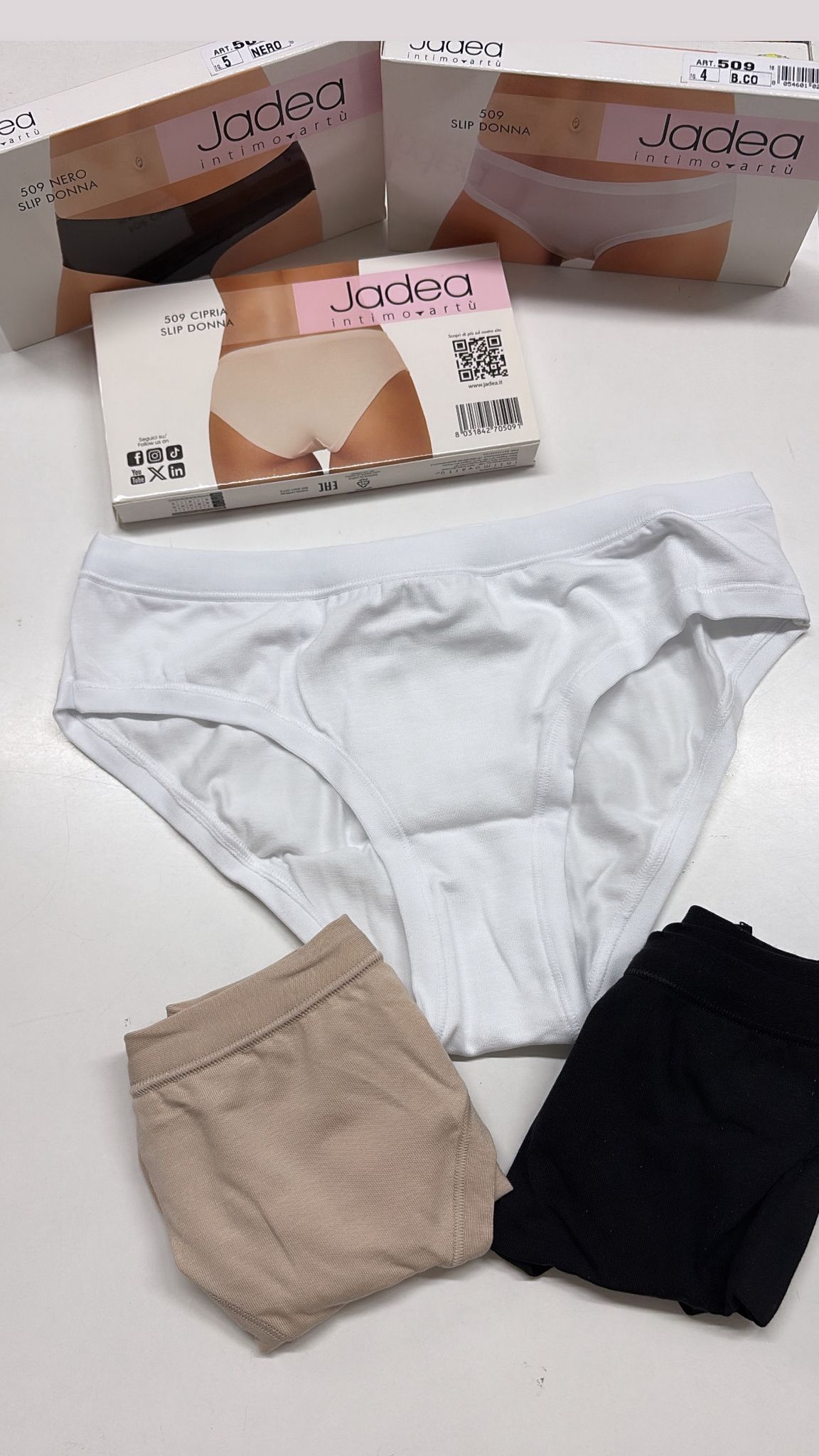 Jadea slip donna